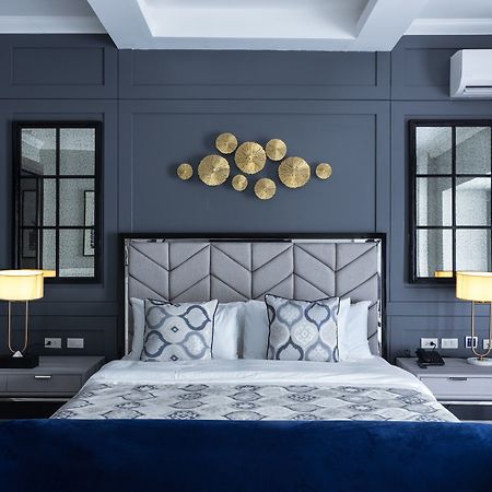 Stonehill Suites บาโคลอด ภายนอก รูปภาพ