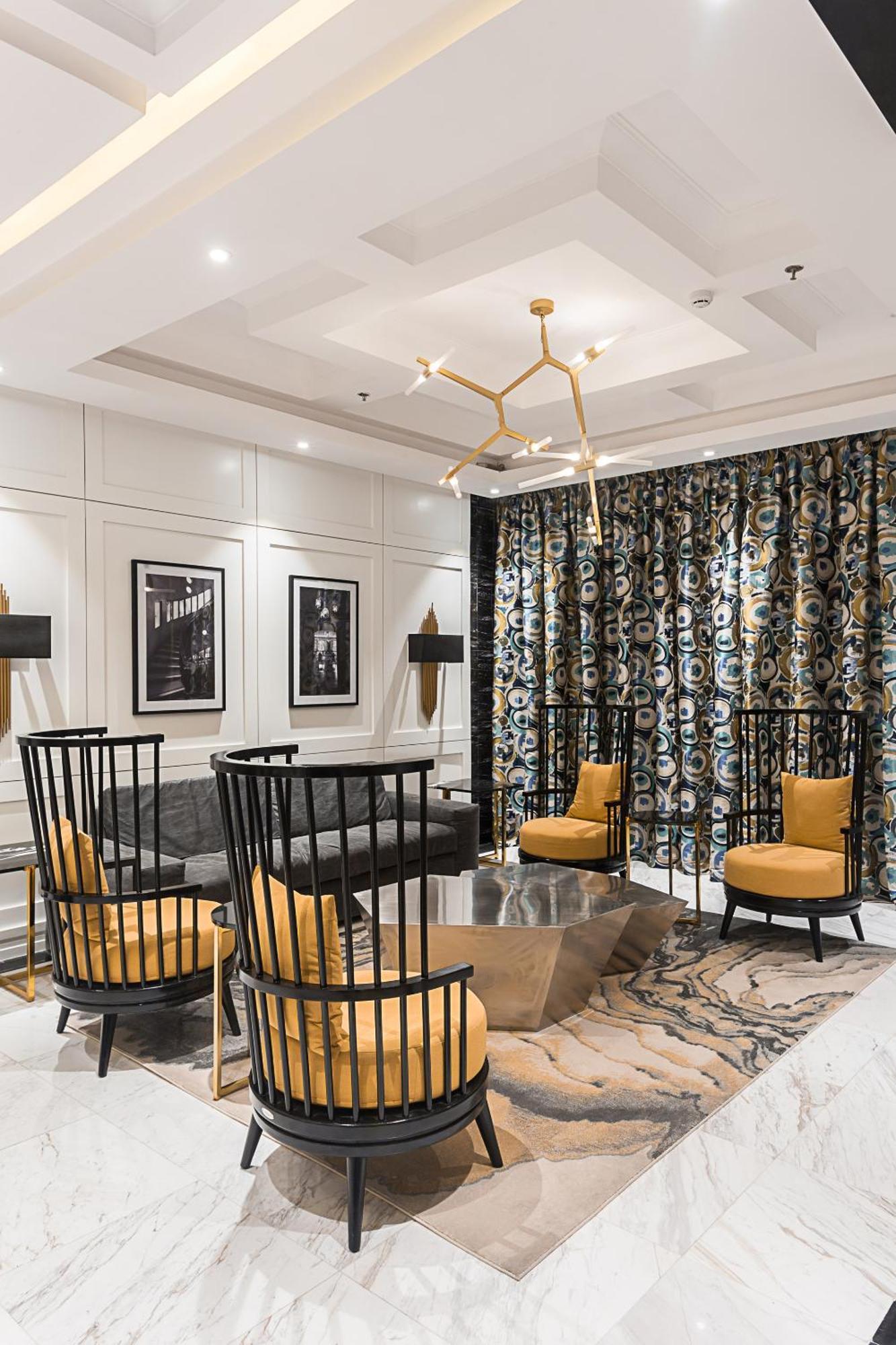 Stonehill Suites บาโคลอด ภายนอก รูปภาพ